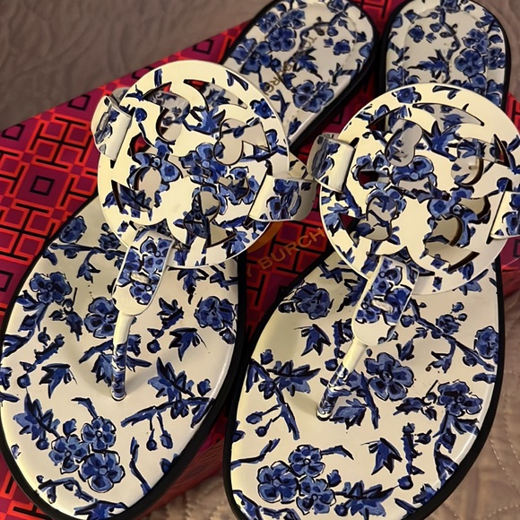 COPY - Tory Burch Miller Sandals - Picture 2 of 6